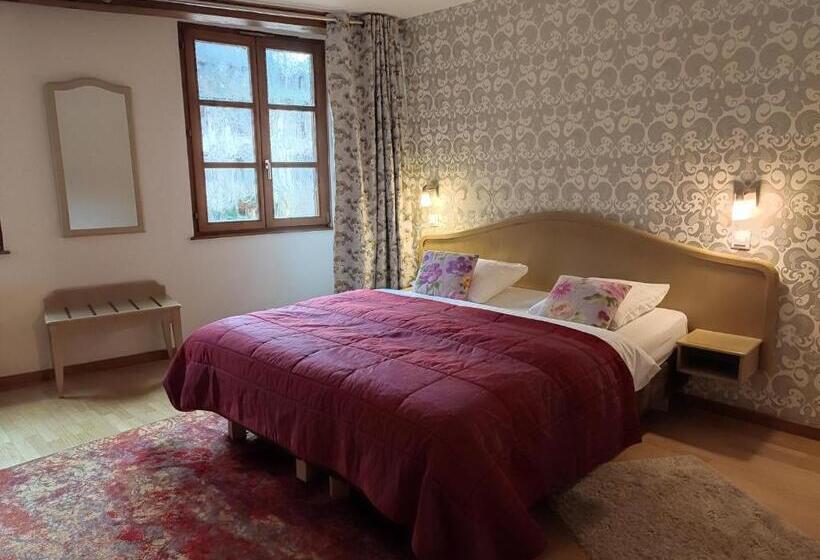 فندق Hôtel Au Lion