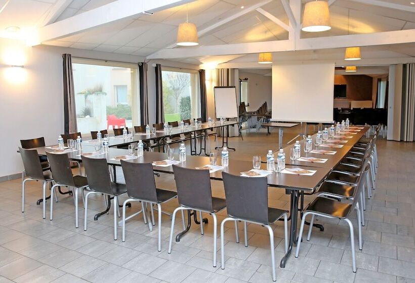 호텔 The Originals City, Hôtel Le Causséa, Castres