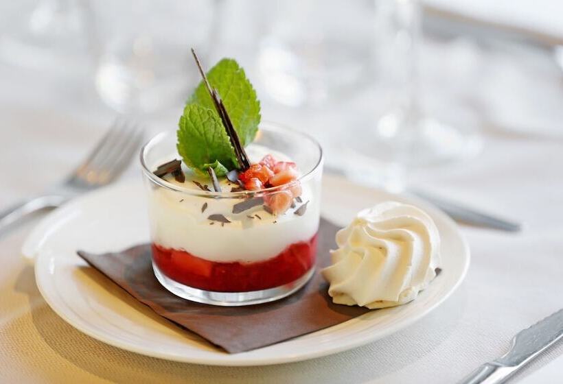 酒店 The Originals City, Hôtel Le Causséa, Castres