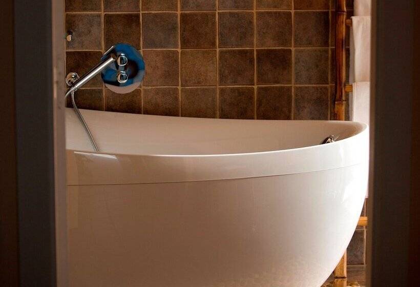 فندق Hôtel Les Frères Ibarboure