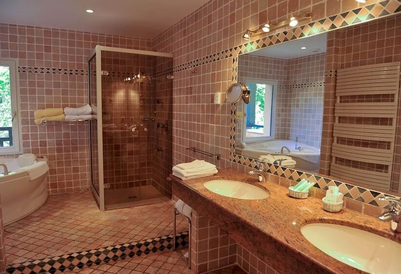 فندق Hôtel Les Frères Ibarboure