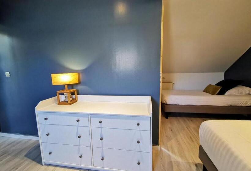 בית מלון כפרי Hôtel Restaurant Le Mulberry Arromanches