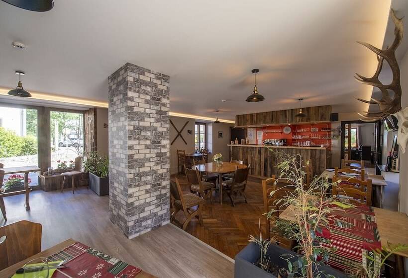 בית מלון כפרי Hôtel Restaurant Valneige