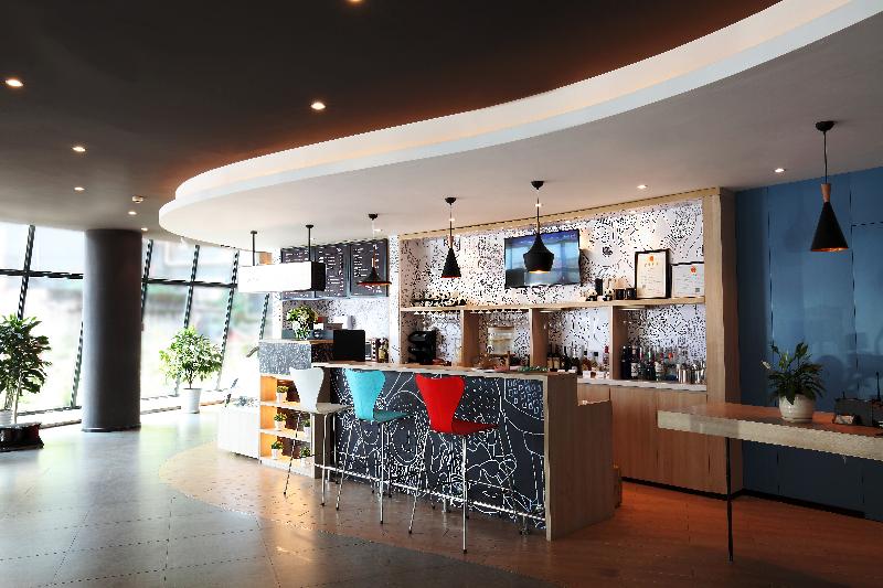 Hotel Ibis Ya An Langqiao