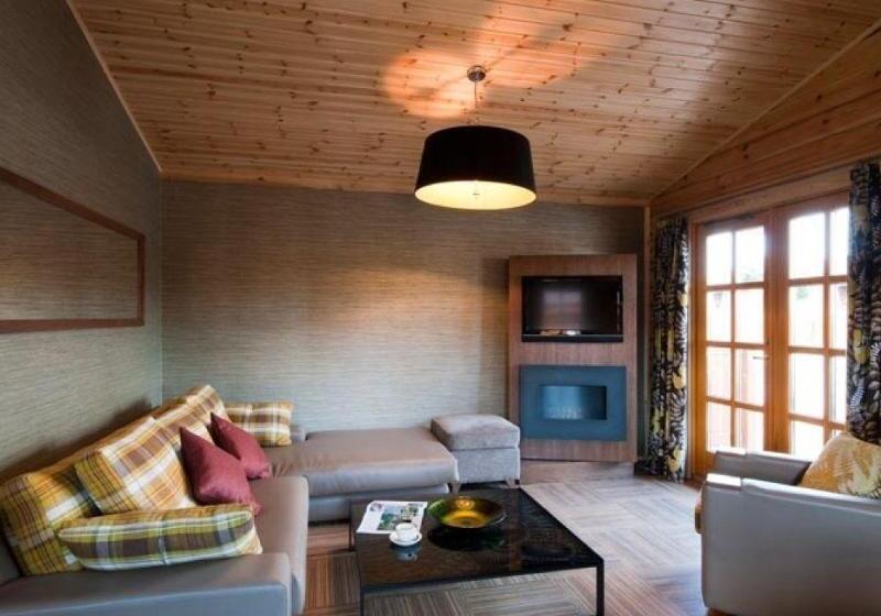 בית מלון כפרי Ingliston Country Club