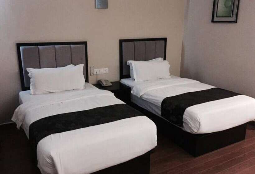 בית מלון כפרי Kk Waterfront