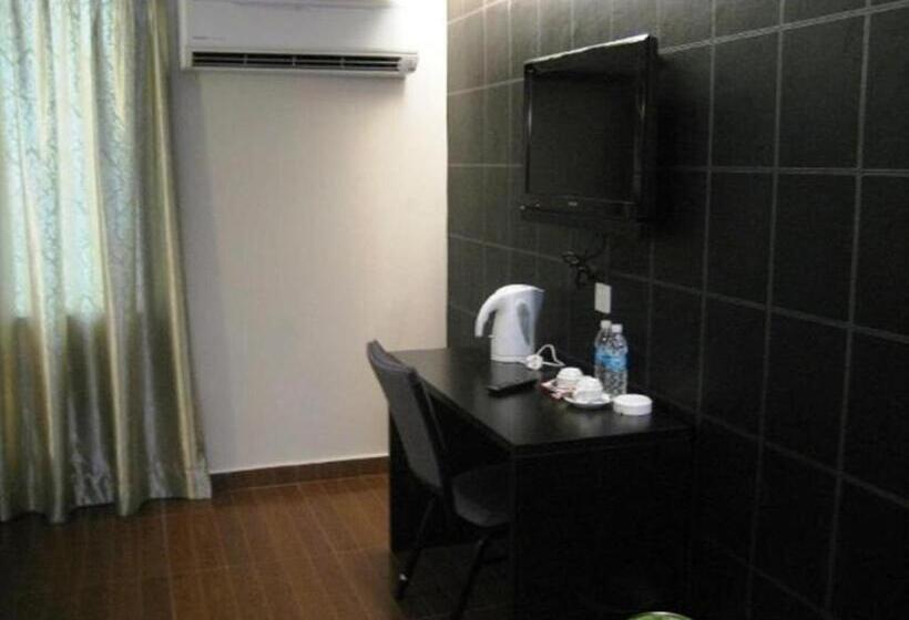 בית מלון כפרי Kk Waterfront