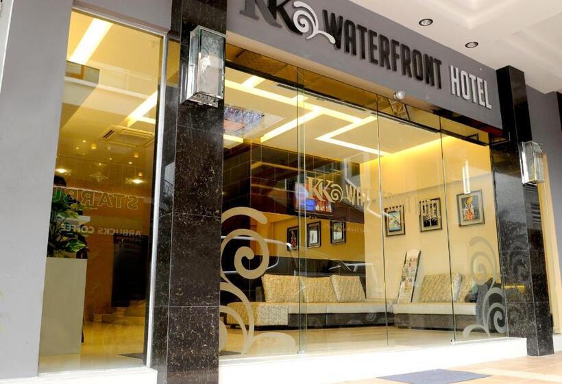 בית מלון כפרי Kk Waterfront