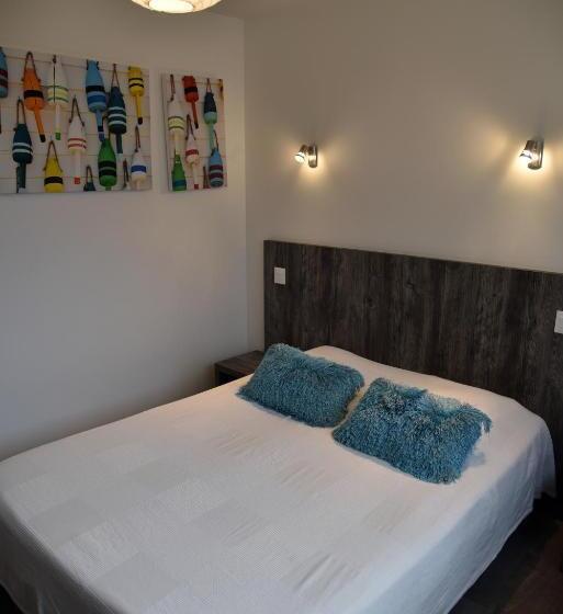 Отель La Marine