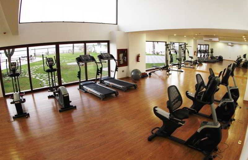 La Posada Hotel & Beach Club