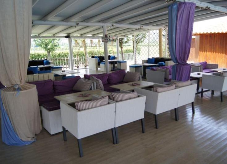 Отель Le Chalet