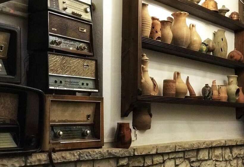 בית מלון כפרי Mangalemi