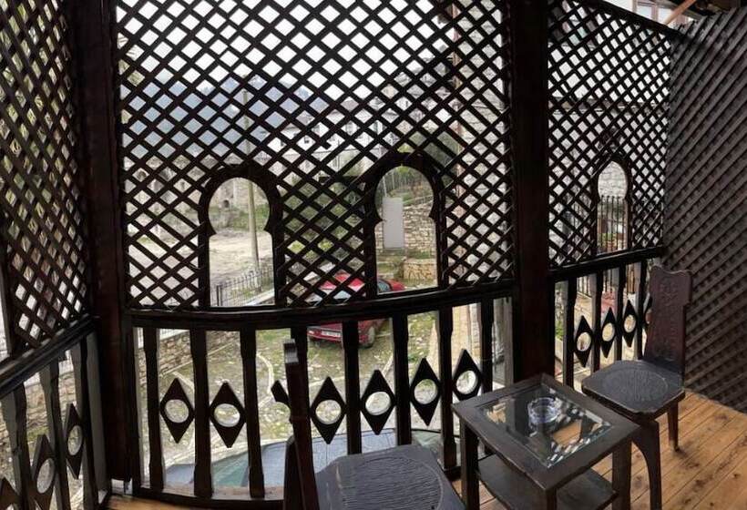 בית מלון כפרי Mangalemi