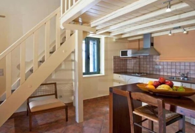 호텔 Melitsina Village