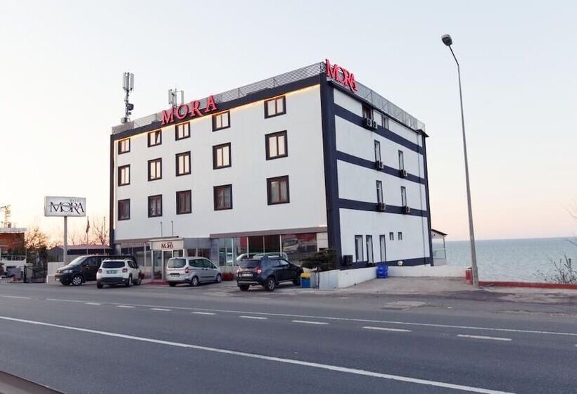 Hotel Mora