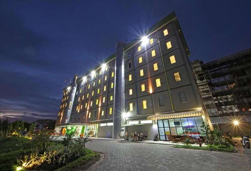 Pop! Hotel Airport Jakarta