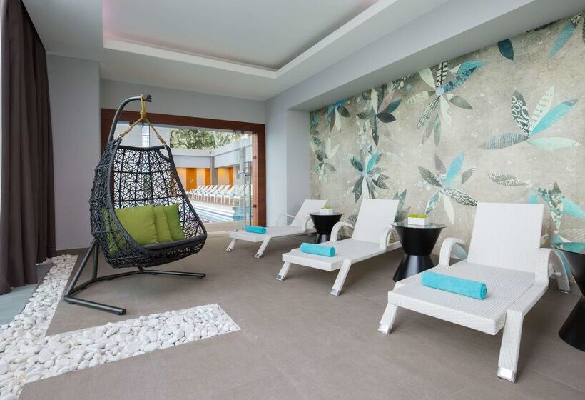 هتل Radisson Collection Paradise Resort And Spa, Sochi