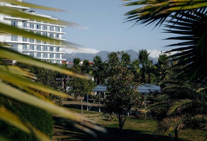 هتل Radisson Collection Paradise Resort And Spa, Sochi