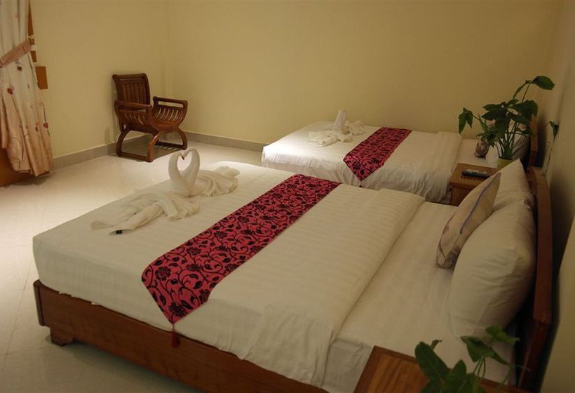 ホテル Raksmey Vimeansour