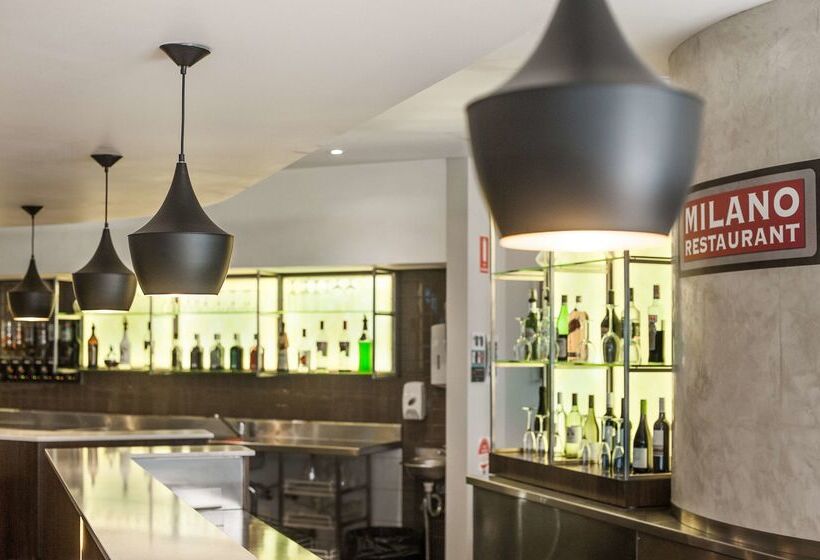 Ramada Hotel & Suites By Wyndham Cabramatta