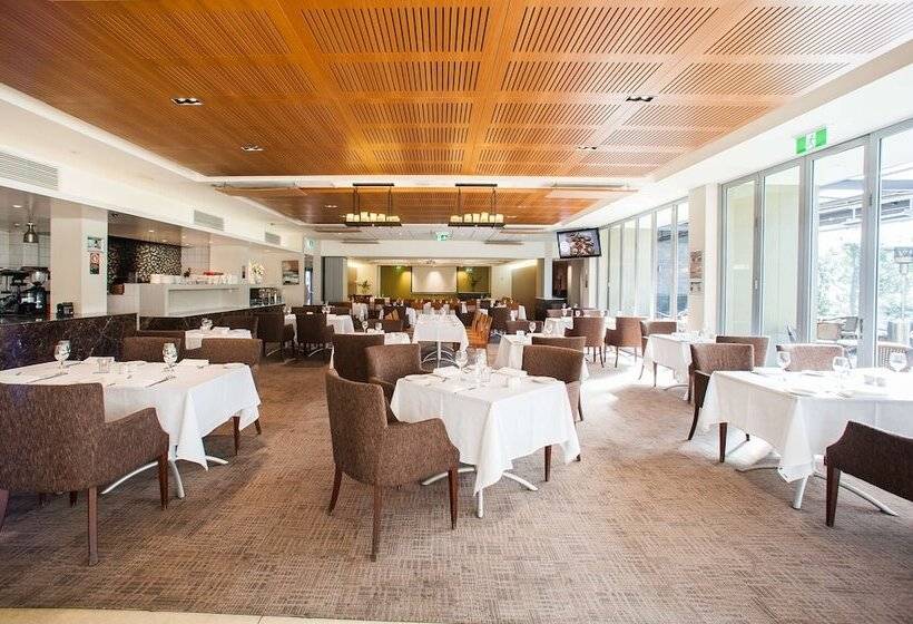 Ramada Hotel & Suites By Wyndham Cabramatta