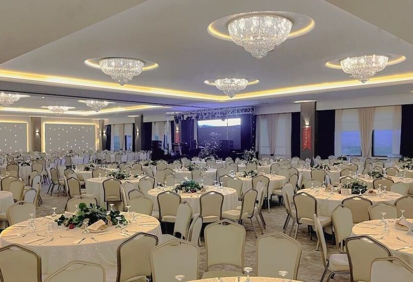 هتل Ramada By Wyndham Tekirdağ