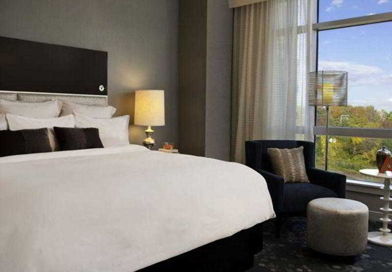 호텔 Renaissance Arlington Capital View