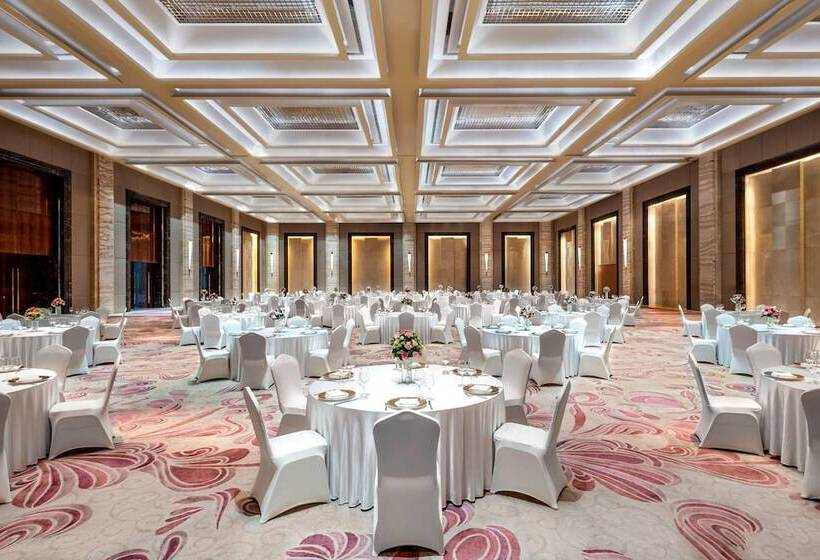 ホテル Sheraton Changchun Jingyuetan