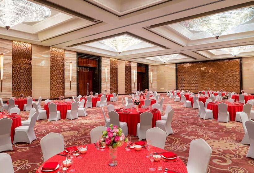 ホテル Sheraton Changchun Jingyuetan