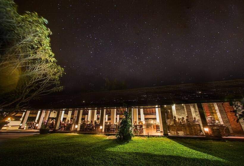 酒店 Sigiriya Village