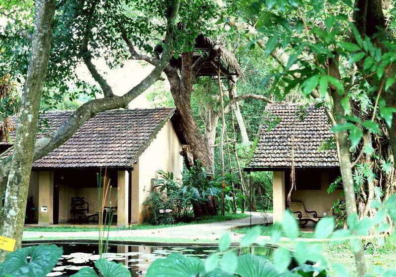 酒店 Sigiriya Village