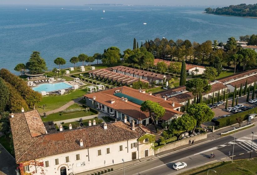 בית מלון כפרי Splendido Bay Luxury Spa Resort