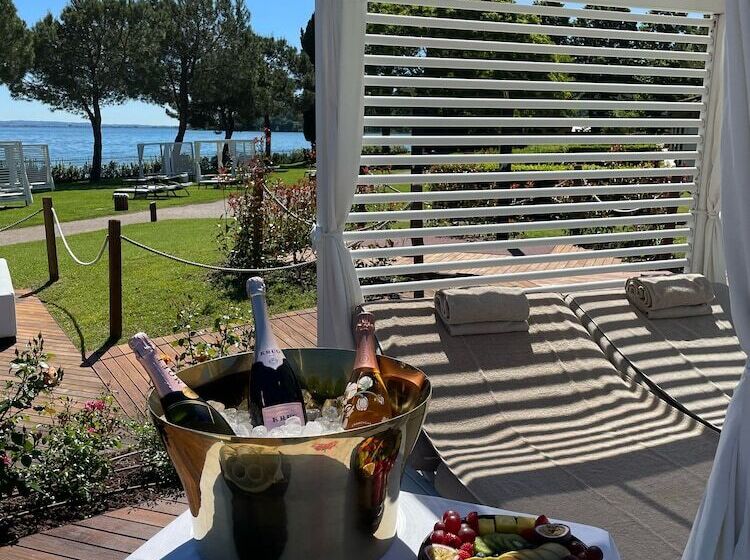 בית מלון כפרי Splendido Bay Luxury Spa Resort