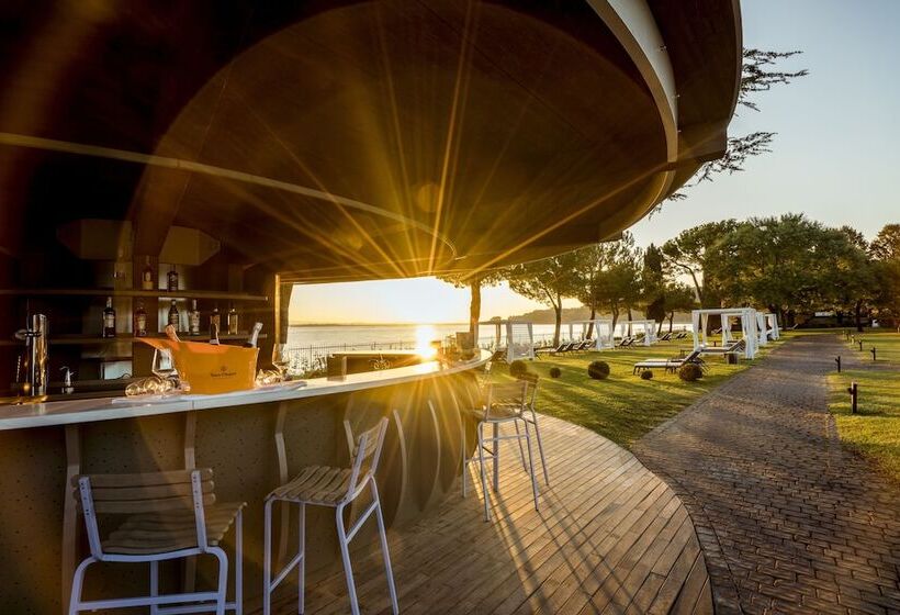 בית מלון כפרי Splendido Bay Luxury Spa Resort