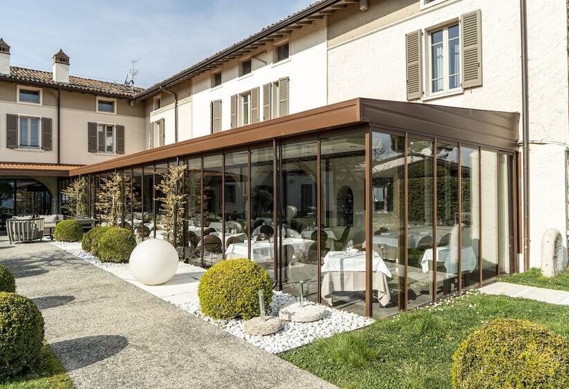 בית מלון כפרי Splendido Bay Luxury Spa Resort