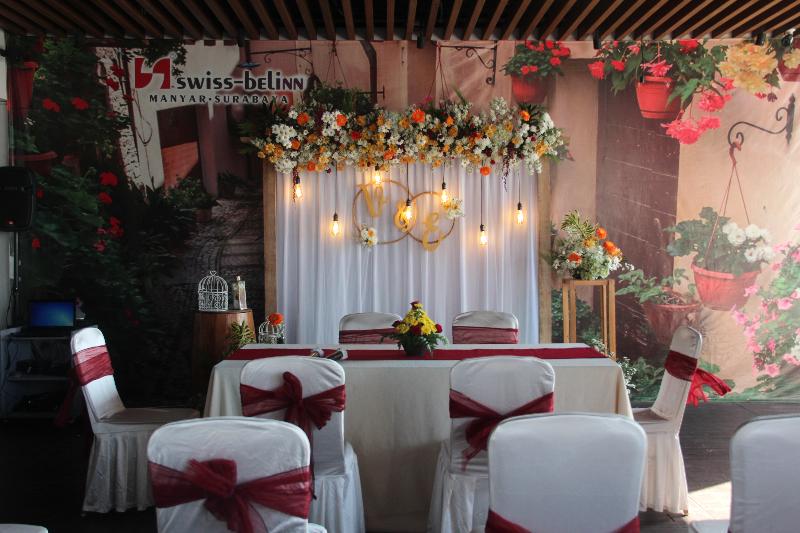 酒店 Swissbelinn Manyar