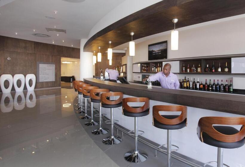 호텔 The Capital Empire