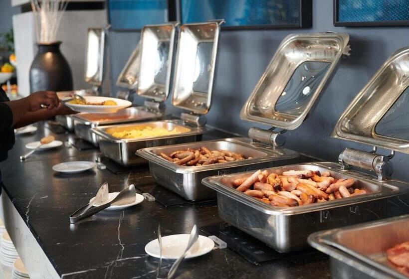 호텔 The Capital Empire