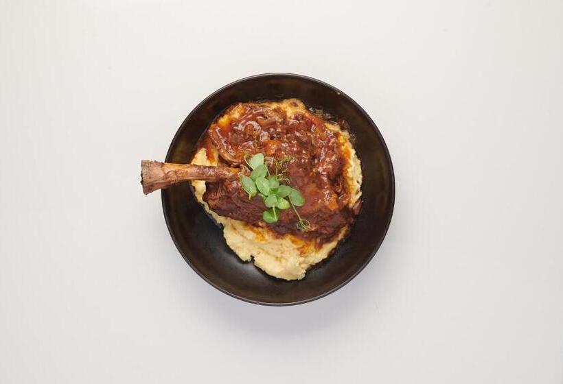 호텔 The Capital Empire