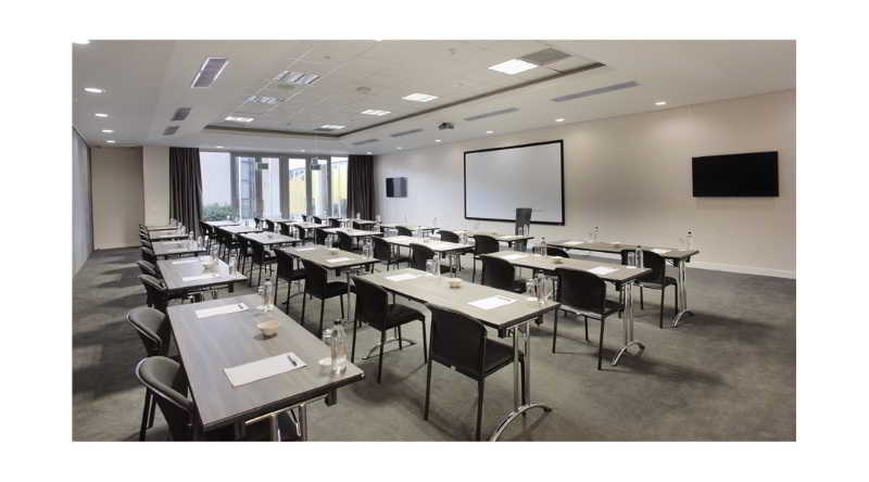 호텔 The Capital Empire