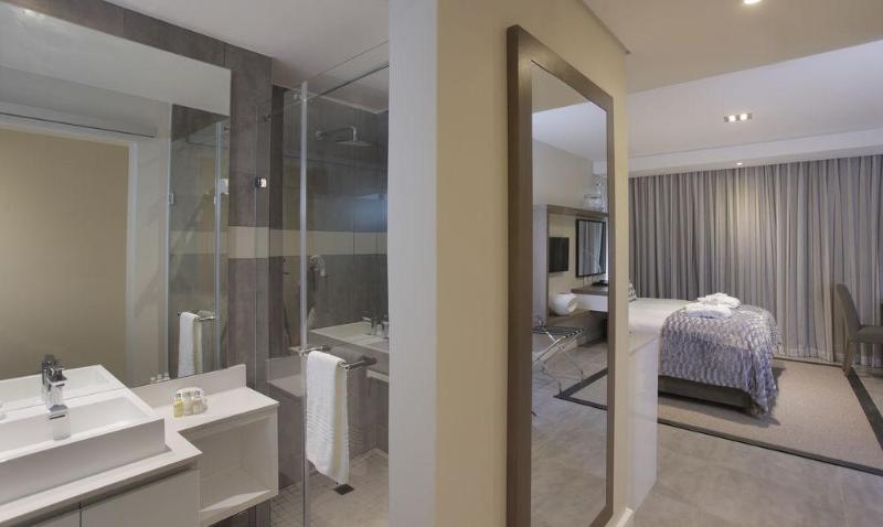 호텔 The Capital Empire