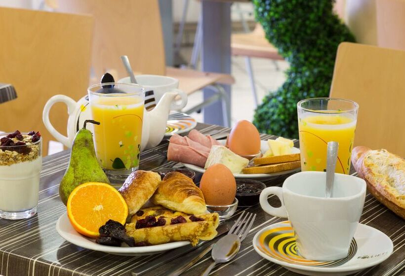 Отель The Originals City, Hôtel L  Acropole, Saintetienne Sud