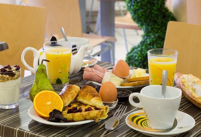 Отель The Originals City, Hôtel L  Acropole, Saintetienne Sud