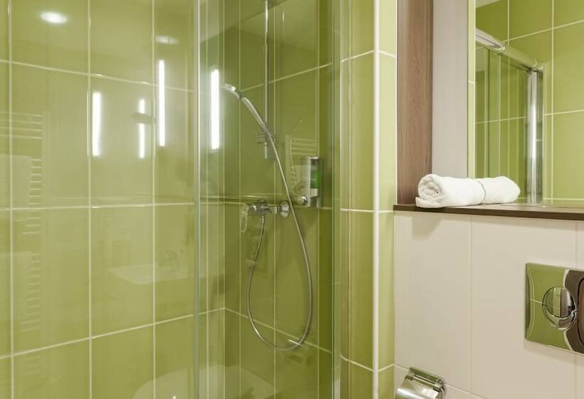 בית מלון כפרי The Originals City, L Haut  Aile, Coquelles Calais Tunnel S/manche L Hautaile