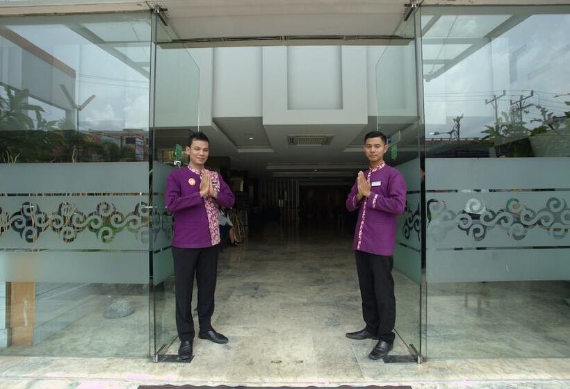 Tjokro Hotel Pekanbaru