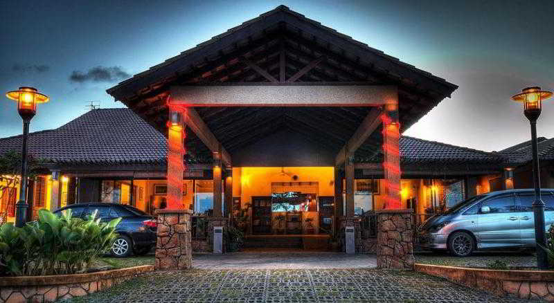 酒店 Ulek Beach Resort