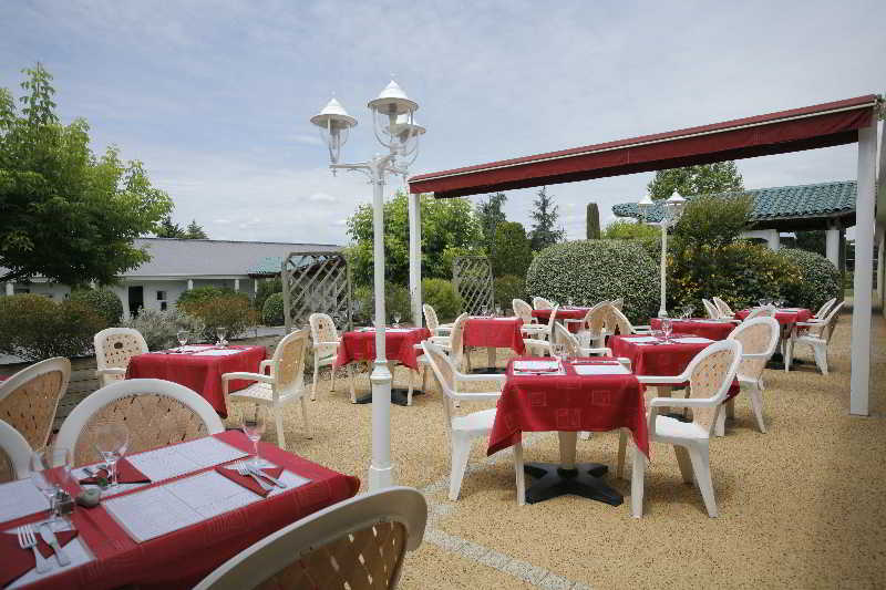 Interhotel Le Moulin Rouge