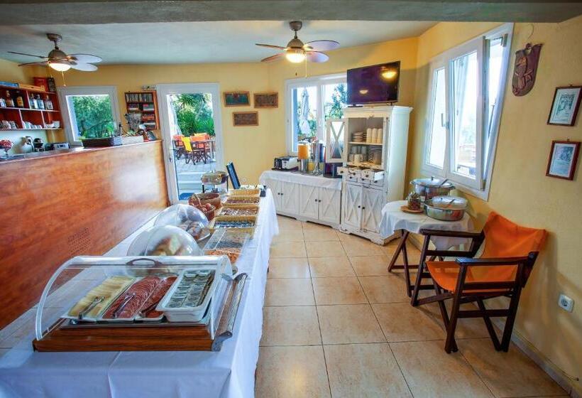 Maistrali Beach Studios