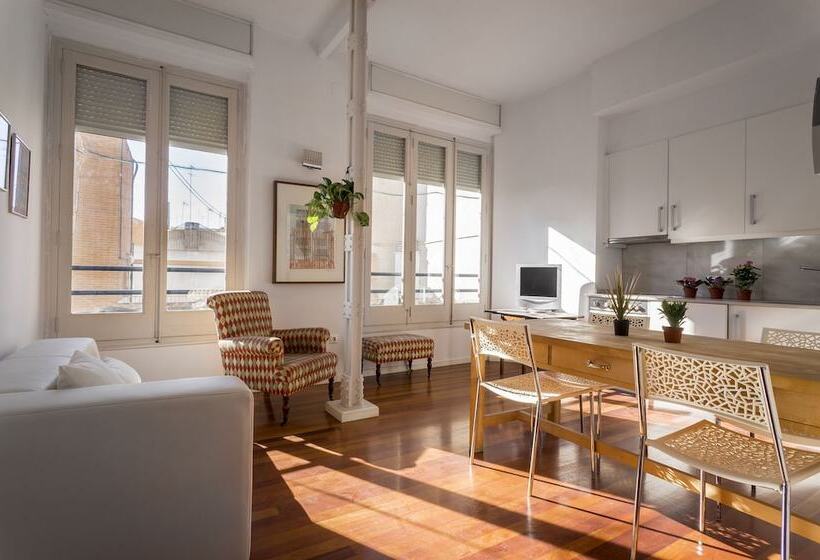 Marshall Apartments By Hoom