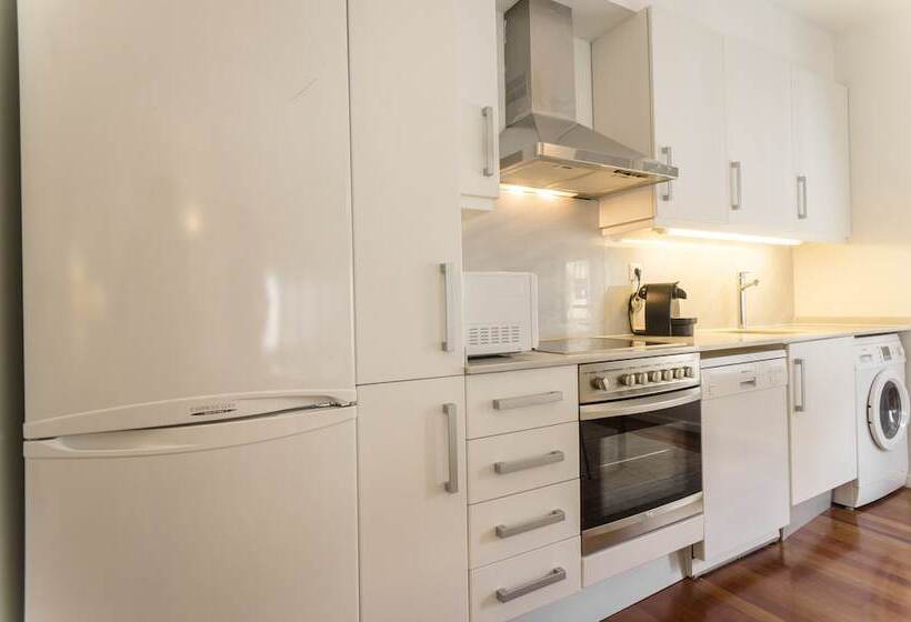 Marshall Apartments By Hoom